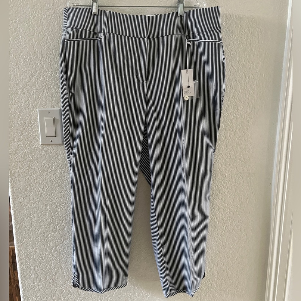 Women’s Cropped Pants, Lane Bryant, Plus, Blue Stripes, Size 16, NWT